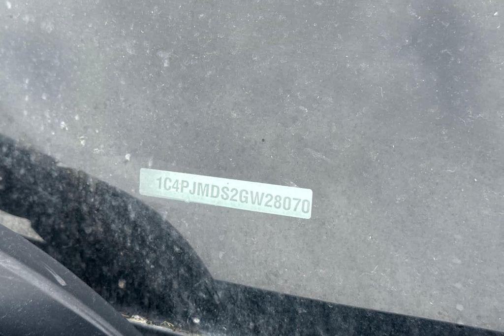 used 2016 Jeep Cherokee car