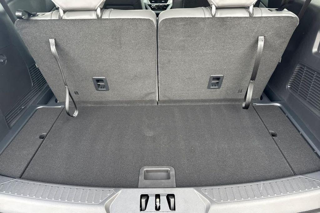 new 2025 Ford Explorer car, priced at $47,053