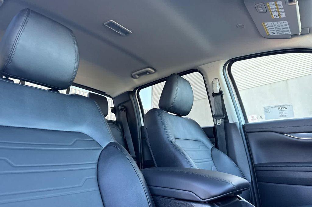 new 2025 Ford Ranger car, priced at $49,927