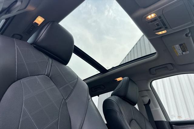 used 2020 Toyota Highlander car, priced at $35,999