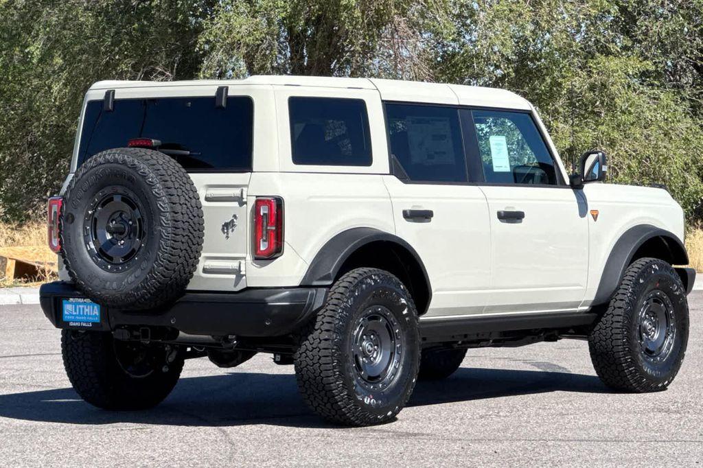 new 2025 Ford Bronco car, priced at $65,484