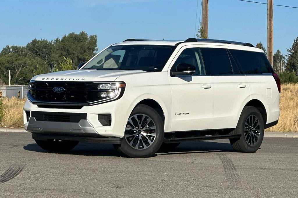new 2025 Ford Expedition car, priced at $77,229