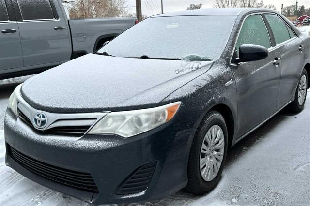 used 2014 Toyota Camry Hybrid car