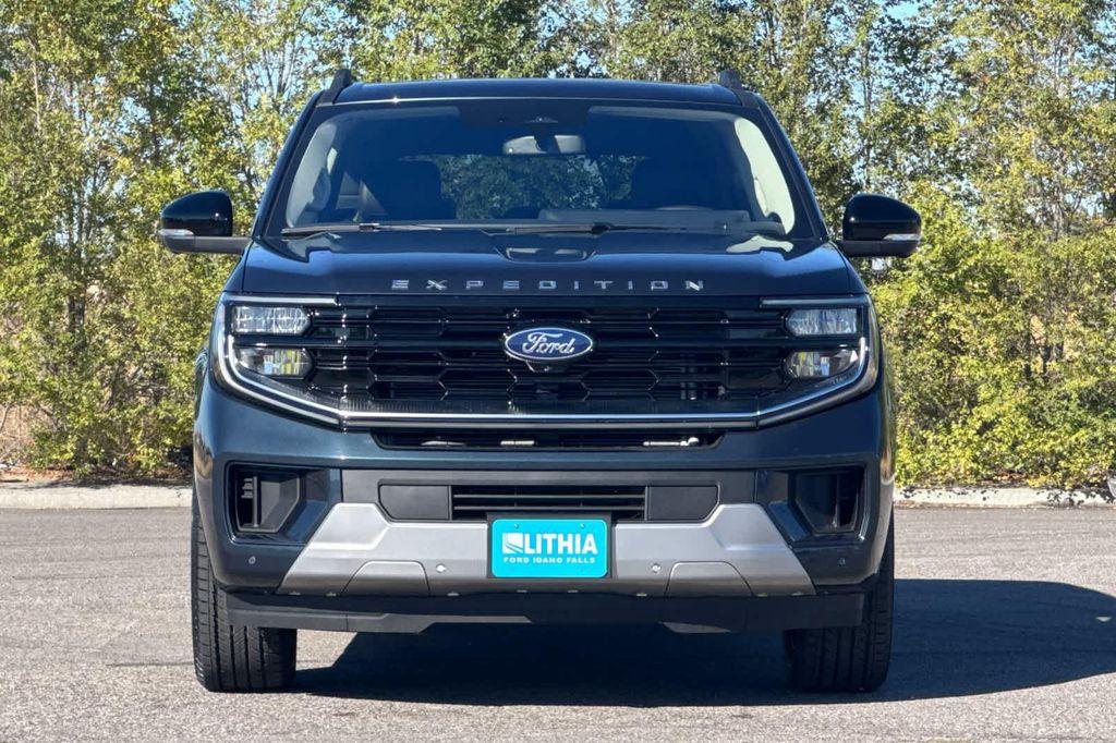 new 2025 Ford Expedition car, priced at $86,817