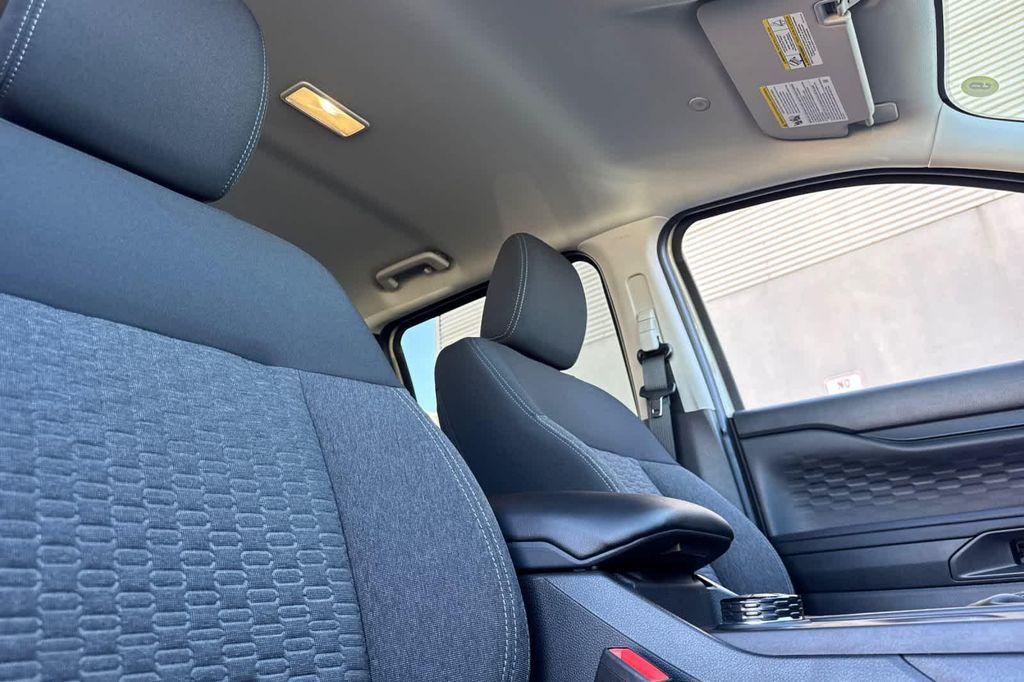 new 2025 Ford Ranger car, priced at $37,576