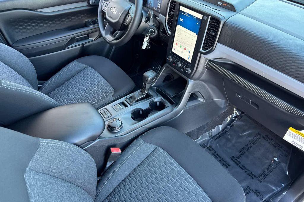 new 2025 Ford Ranger car, priced at $37,576