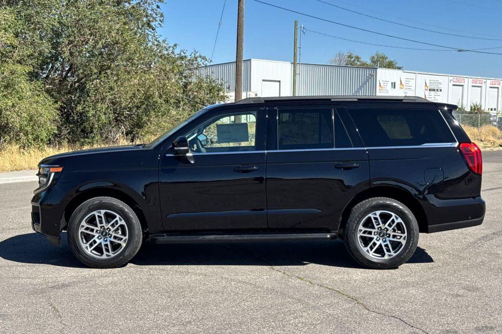 new 2025 Ford Expedition car, priced at $69,903