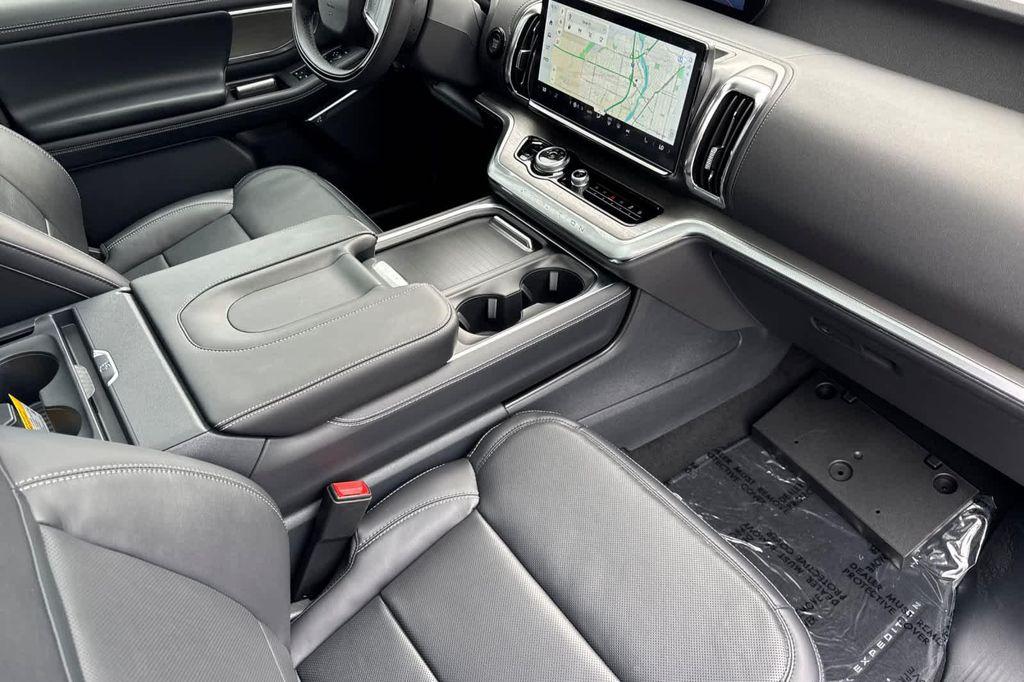 new 2025 Ford Expedition Max car, priced at $84,250