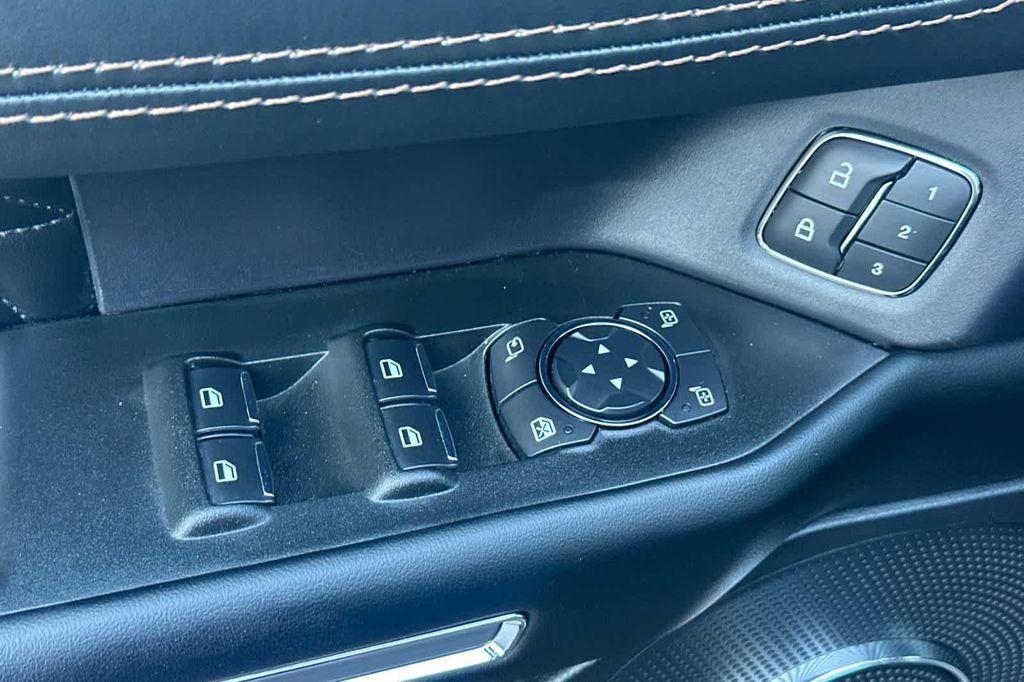 used 2020 Ford Expedition car, priced at $41,999