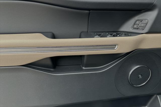 new 2024 Ford Expedition Max car, priced at $71,922