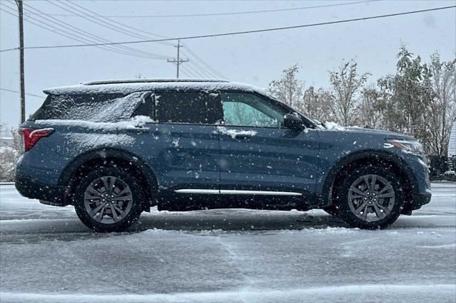 new 2025 Ford Explorer car, priced at $49,717