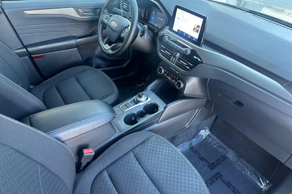 used 2024 Ford Escape car, priced at $26,952
