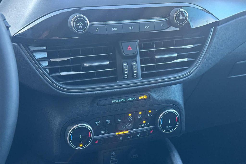 used 2024 Ford Escape car, priced at $26,952