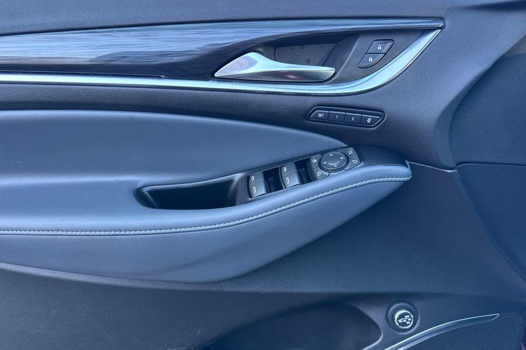 used 2024 Buick Enclave car, priced at $32,999