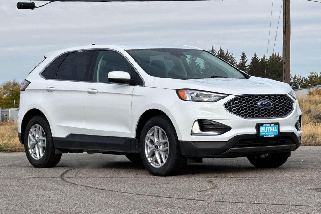 used 2024 Ford Edge car, priced at $25,829