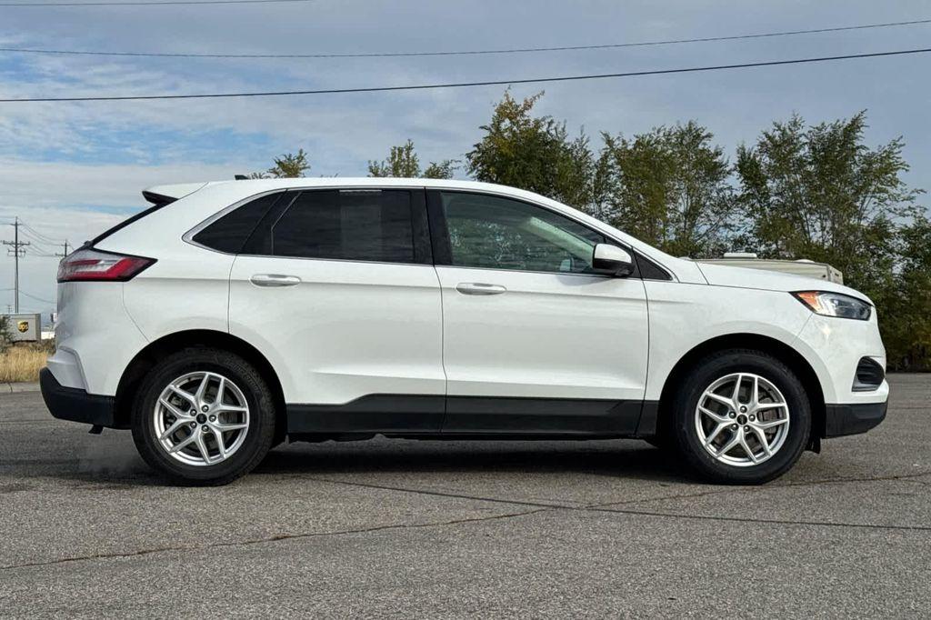 used 2024 Ford Edge car, priced at $25,829