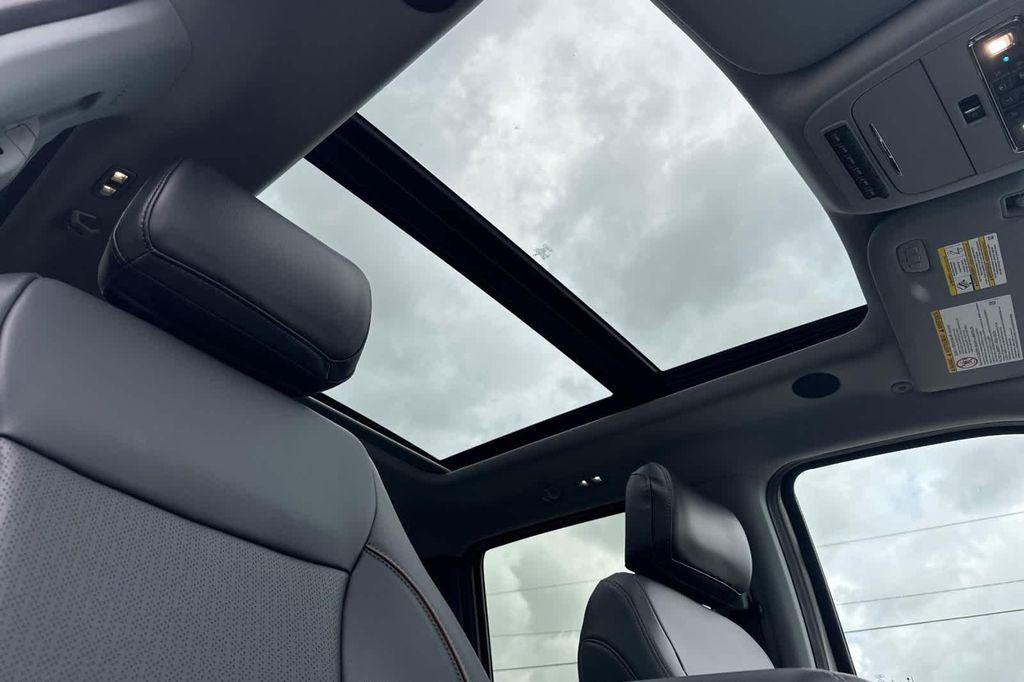 new 2025 Ford F-250 car, priced at $89,845
