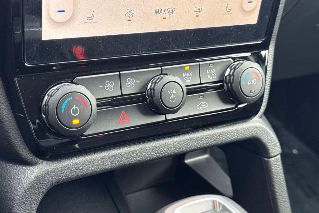 new 2025 Ford Ranger car, priced at $42,575