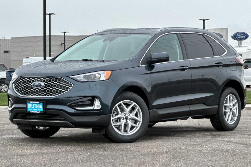 new 2024 Ford Edge car, priced at $43,014