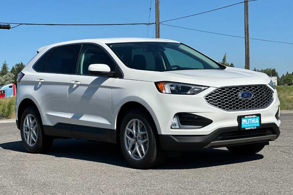 new 2024 Ford Edge car, priced at $43,337