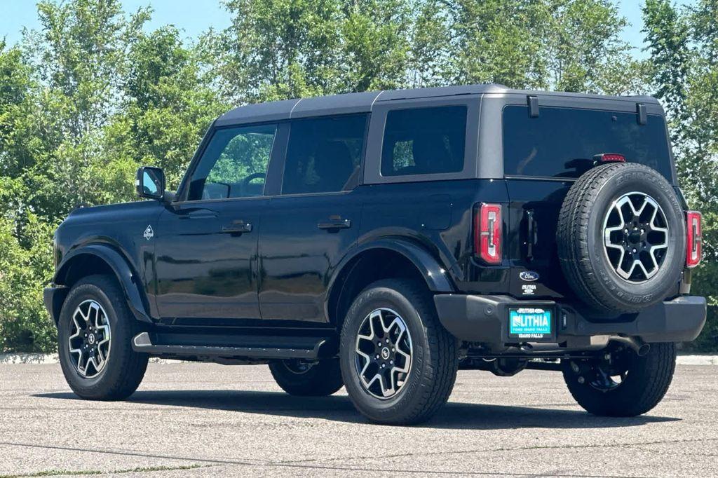 new 2025 Ford Bronco car, priced at $55,410