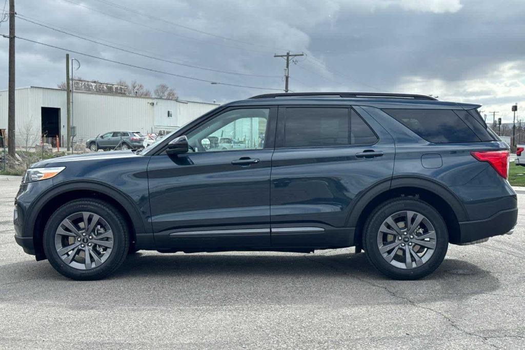 new 2024 Ford Explorer car, priced at $50,360