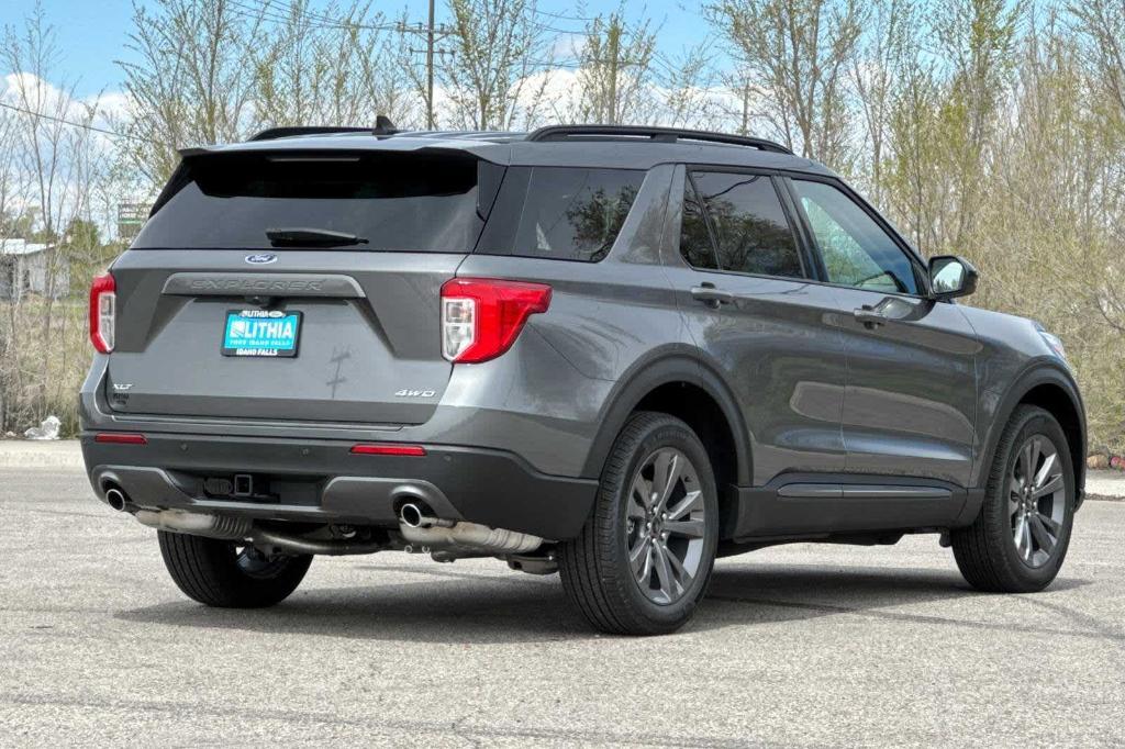 new 2024 Ford Explorer car, priced at $49,895