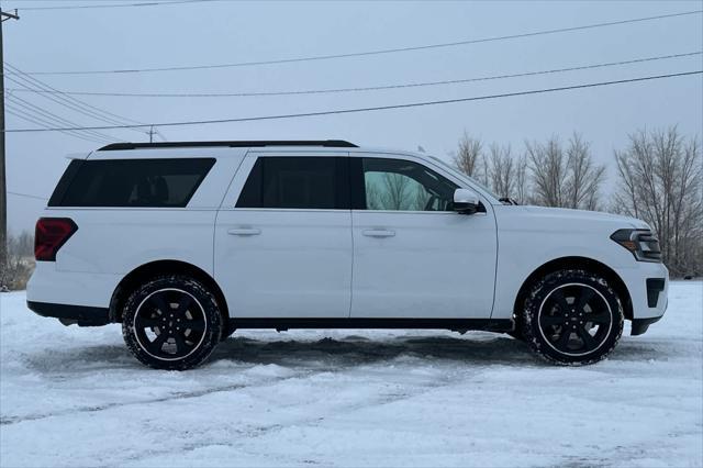 used 2023 Ford Expedition car, priced at $61,999