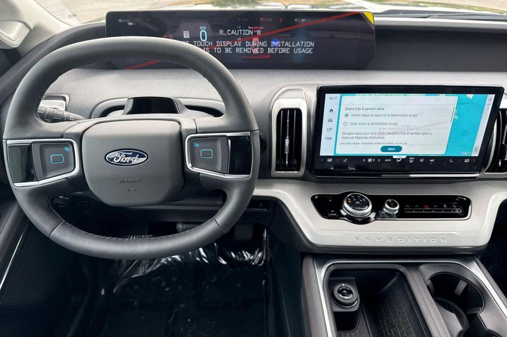 new 2025 Ford Expedition Max car, priced at $75,820