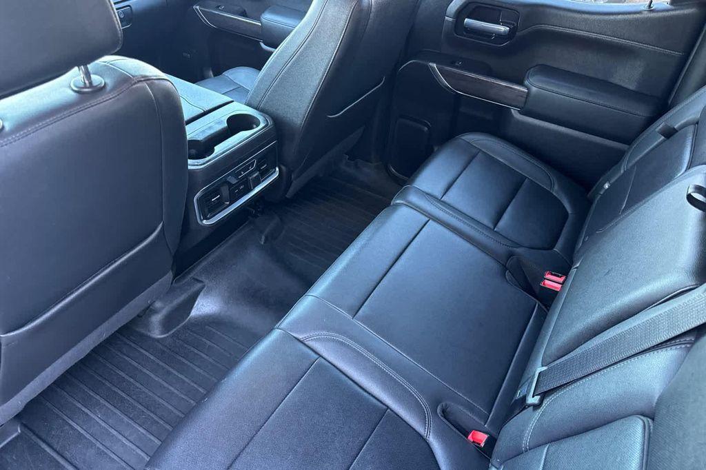 used 2021 Chevrolet Silverado 1500 car, priced at $40,368