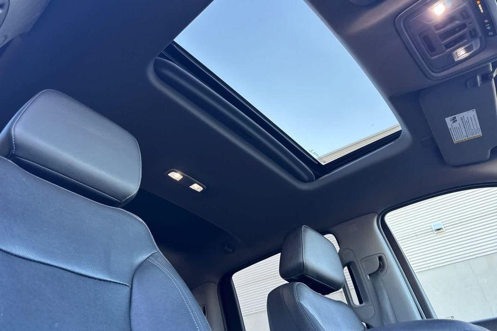 used 2021 Chevrolet Silverado 1500 car, priced at $40,368