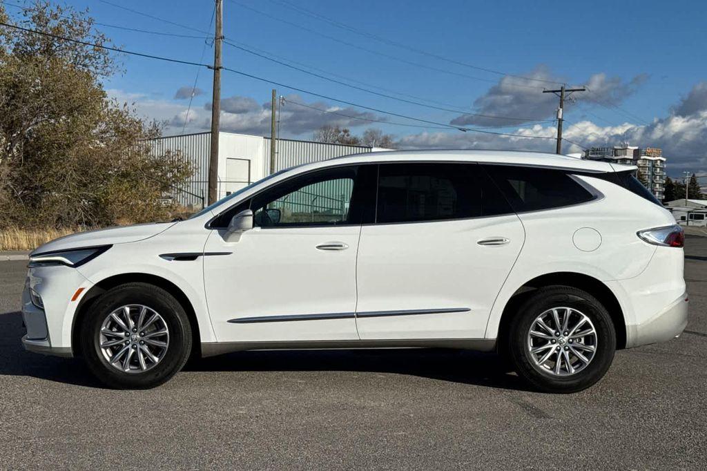 used 2024 Buick Enclave car, priced at $31,999