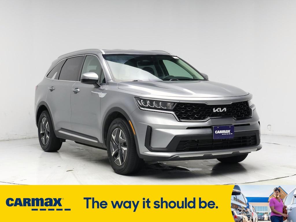 used 2022 Kia Sorento Hybrid car, priced at $31,998