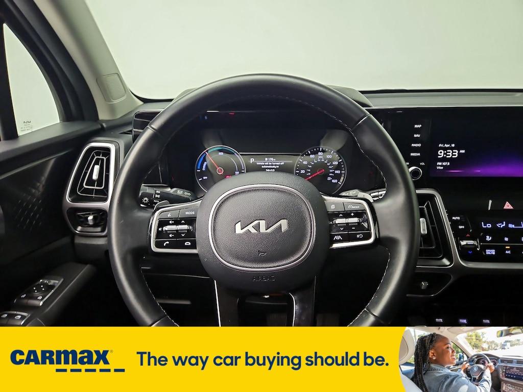 used 2022 Kia Sorento Hybrid car, priced at $31,998