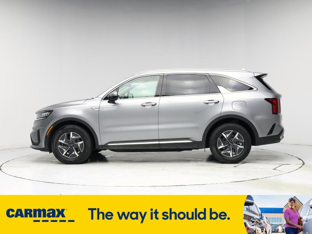 used 2022 Kia Sorento Hybrid car, priced at $31,998