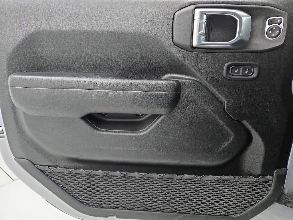 used 2022 Jeep Gladiator car, priced at $31,998