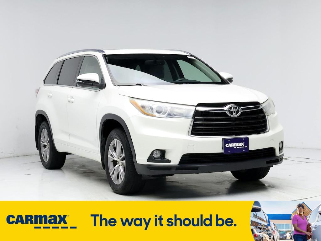 used 2015 Toyota Highlander car, priced at $22,998