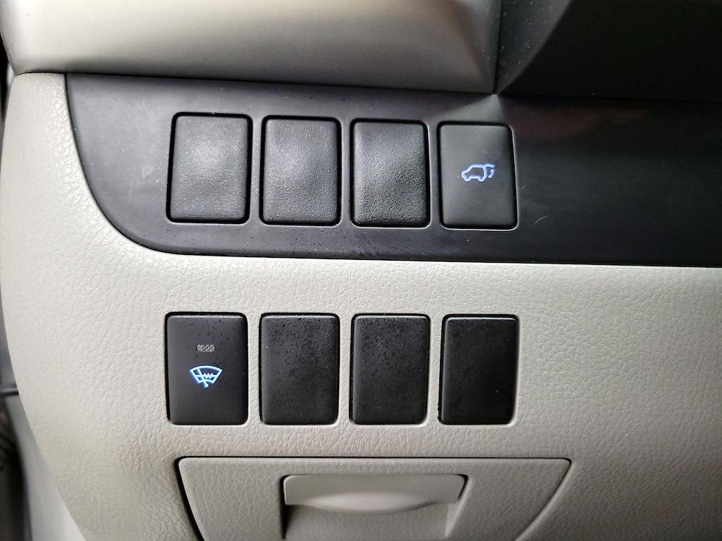 used 2015 Toyota Highlander car, priced at $25,998