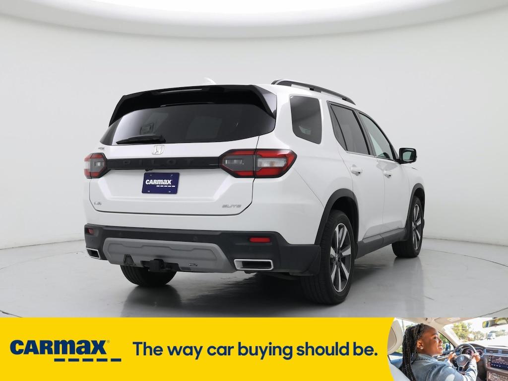 used 2023 Honda Pilot car, priced at $43,998