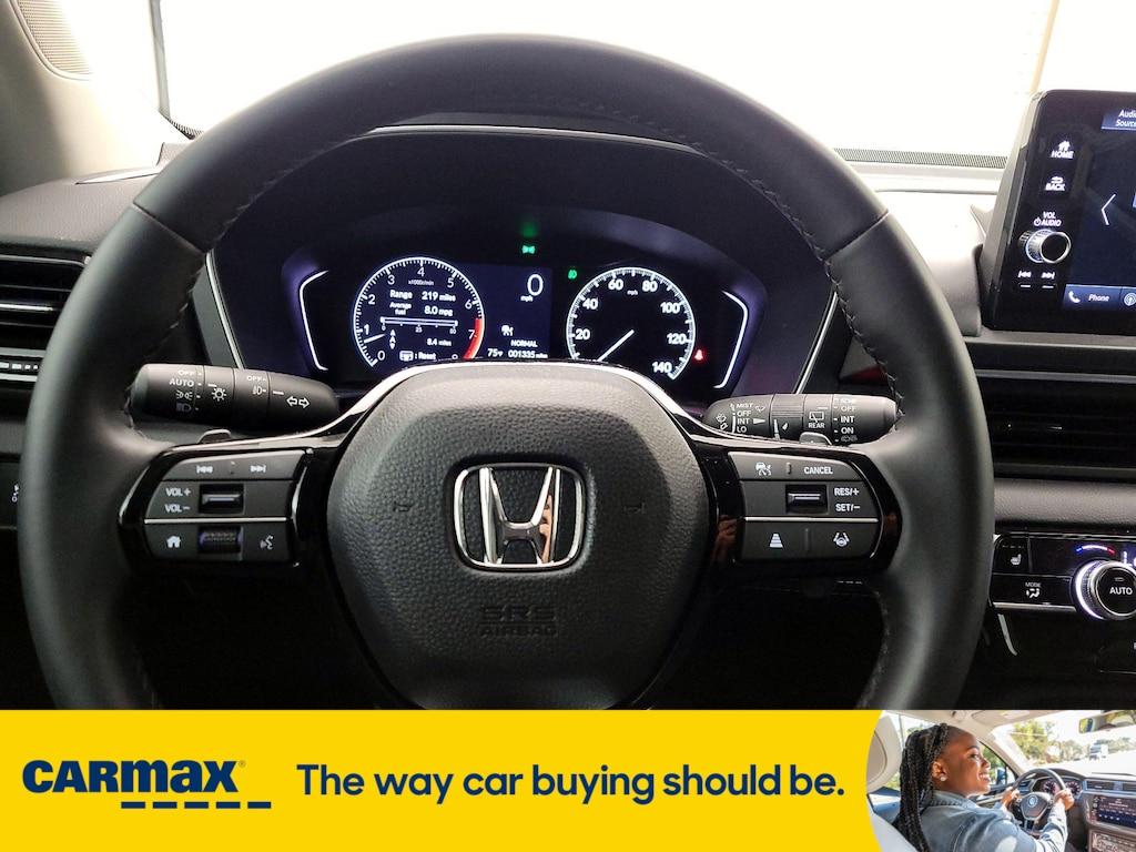 used 2025 Honda Pilot car, priced at $43,998