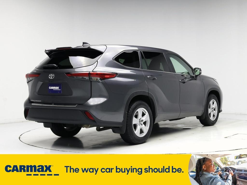 used 2023 Toyota Highlander car, priced at $30,998