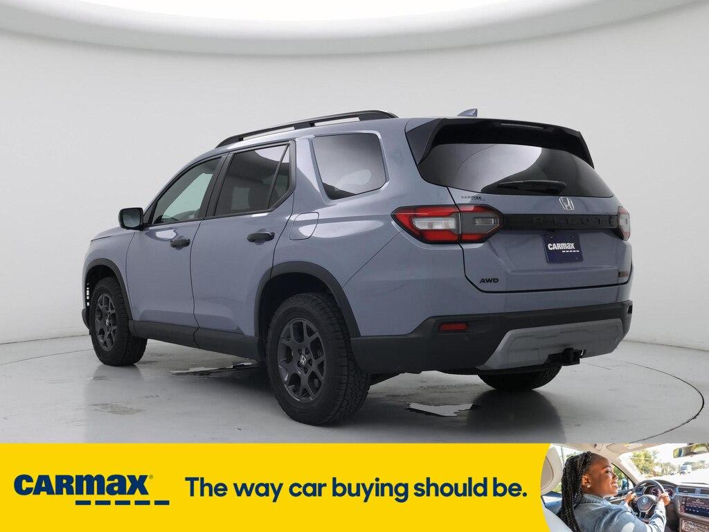 used 2023 Honda Pilot car, priced at $45,998