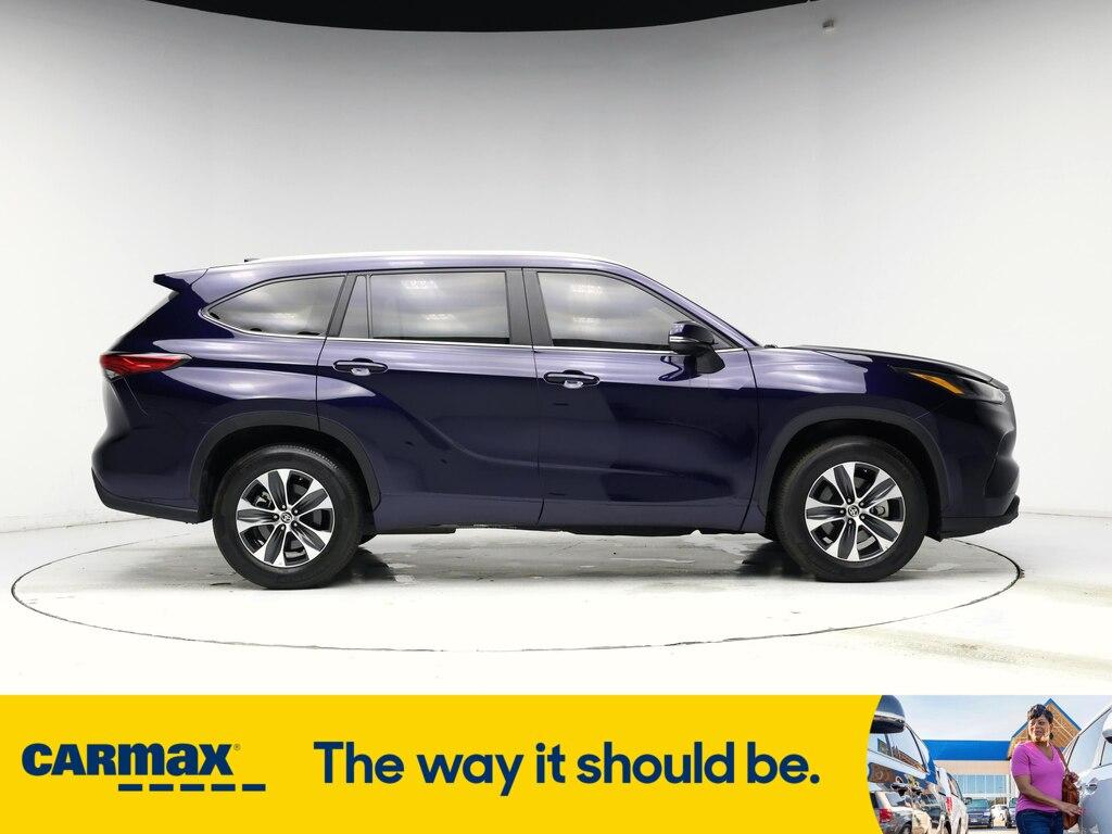 used 2023 Toyota Highlander car, priced at $38,998