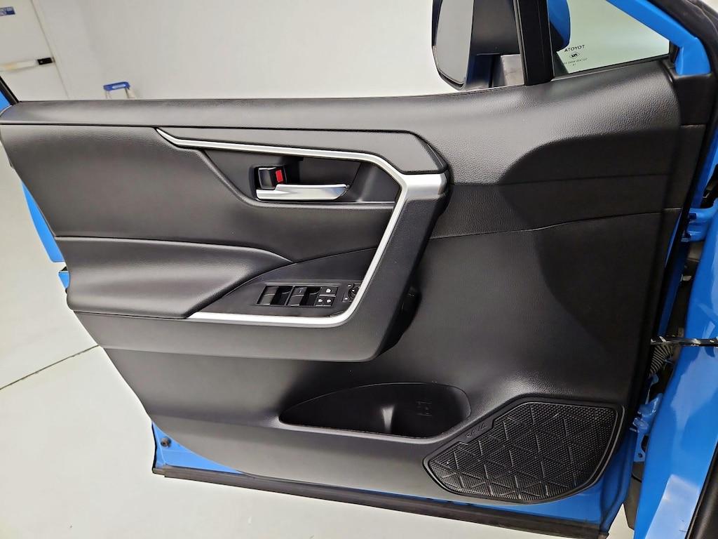 used 2020 Toyota RAV4 car, priced at $27,998