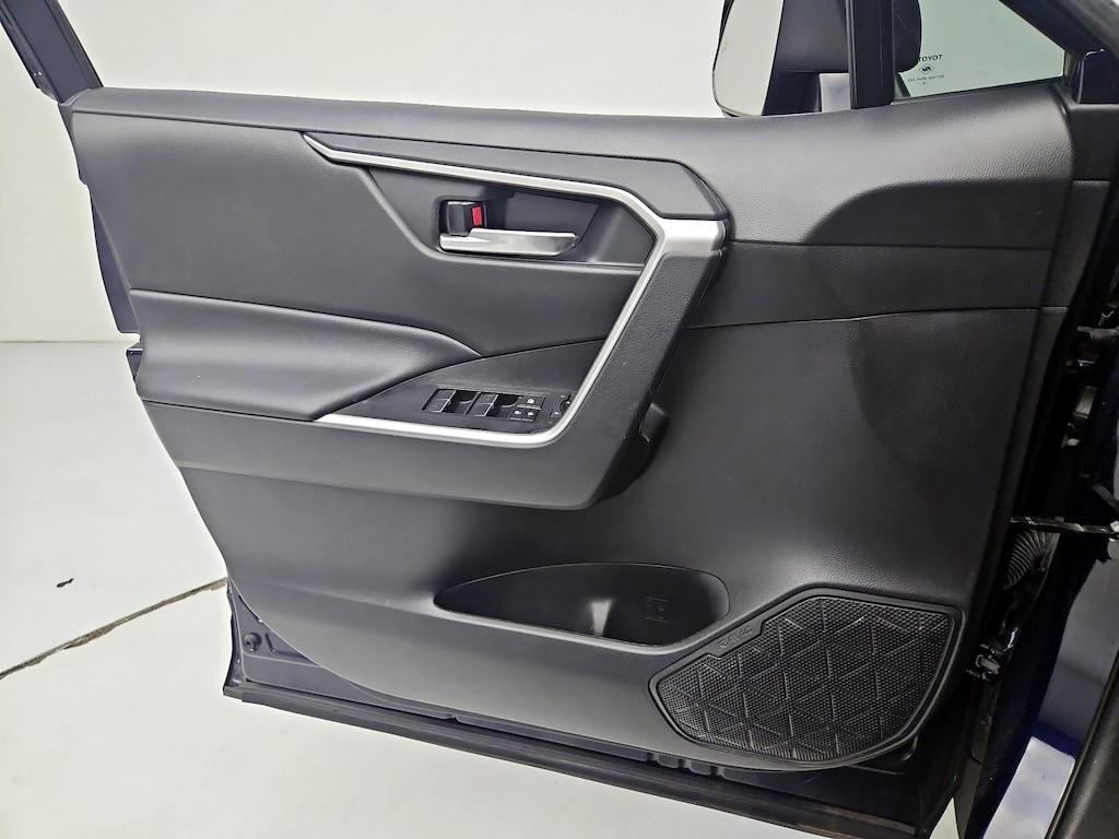 used 2020 Toyota RAV4 car, priced at $28,998