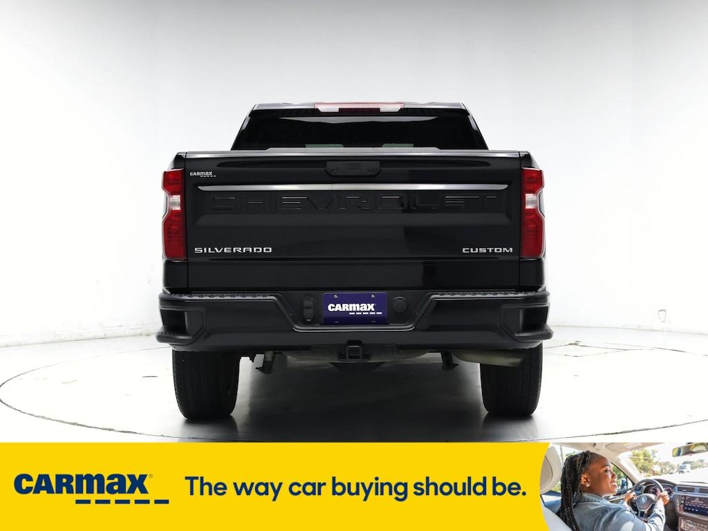 used 2022 Chevrolet Silverado 1500 car, priced at $34,998