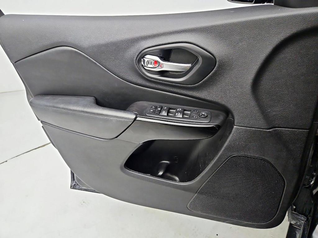 used 2020 Jeep Cherokee car, priced at $19,998
