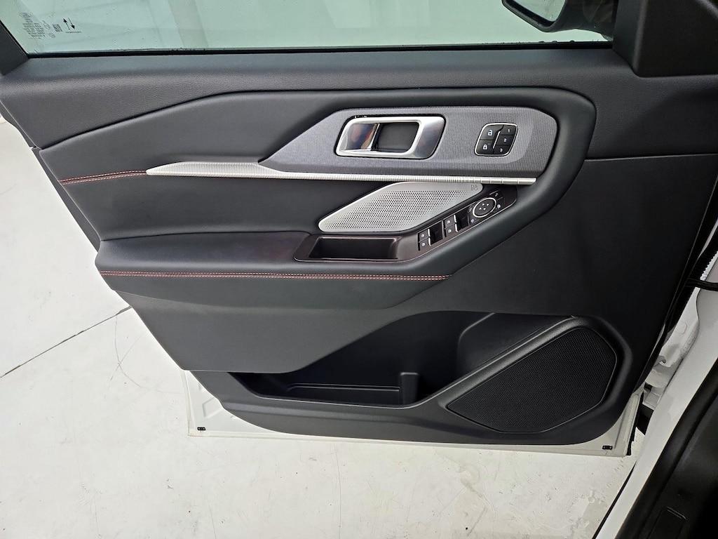 used 2025 Ford Explorer car, priced at $51,998