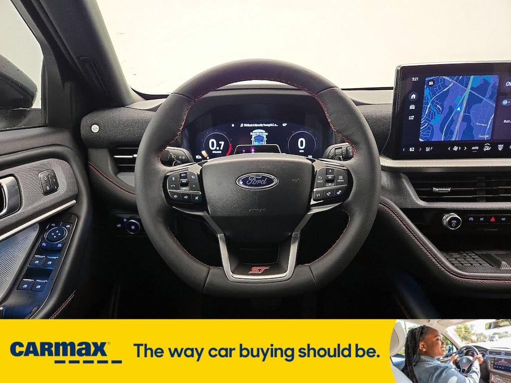 used 2025 Ford Explorer car, priced at $51,998