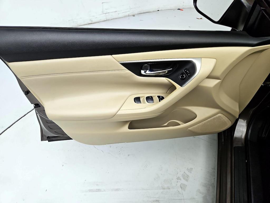 used 2015 Nissan Altima car, priced at $12,998